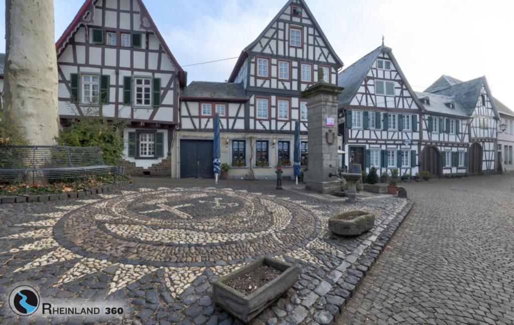 Ferienwohnung Om Maat Erpel Exterior foto