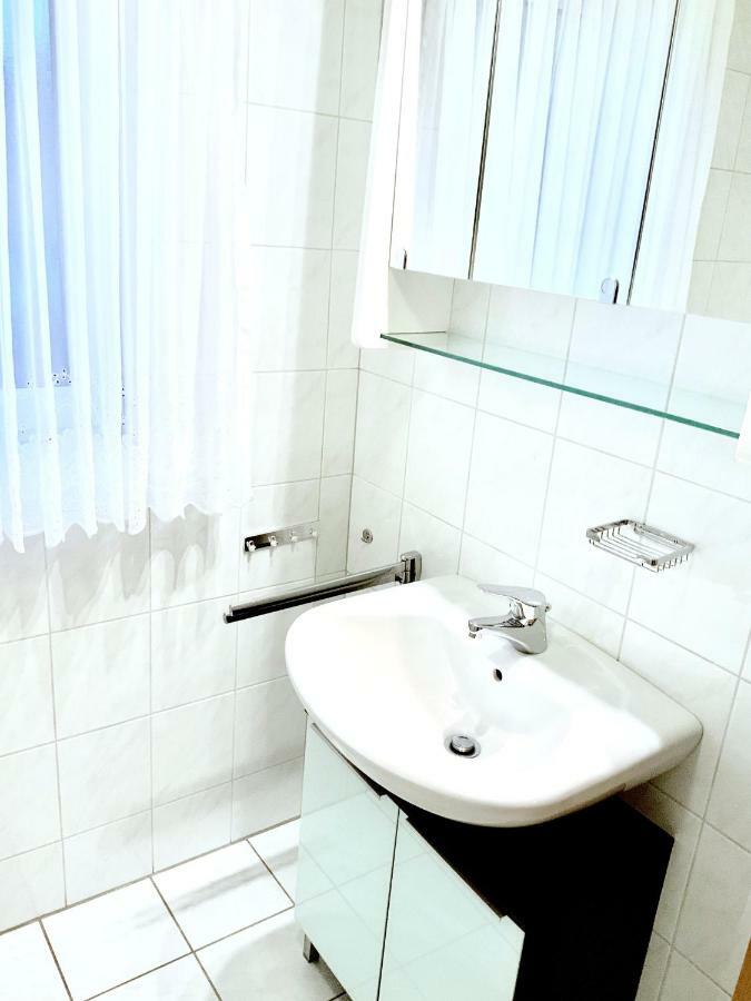 Ferienwohnung Om Maat Erpel Exterior foto